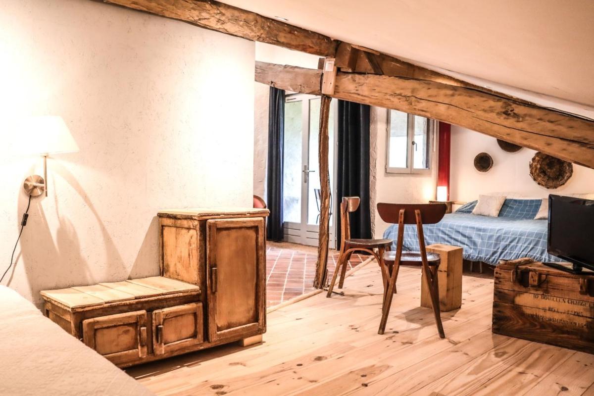 Hotel Le Moulin de Chamambard à Saint-Denis-les-Bourg Extérieur photo